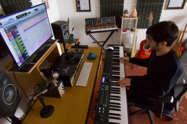 Curso de composición avanzada y técnicas de rearmonización